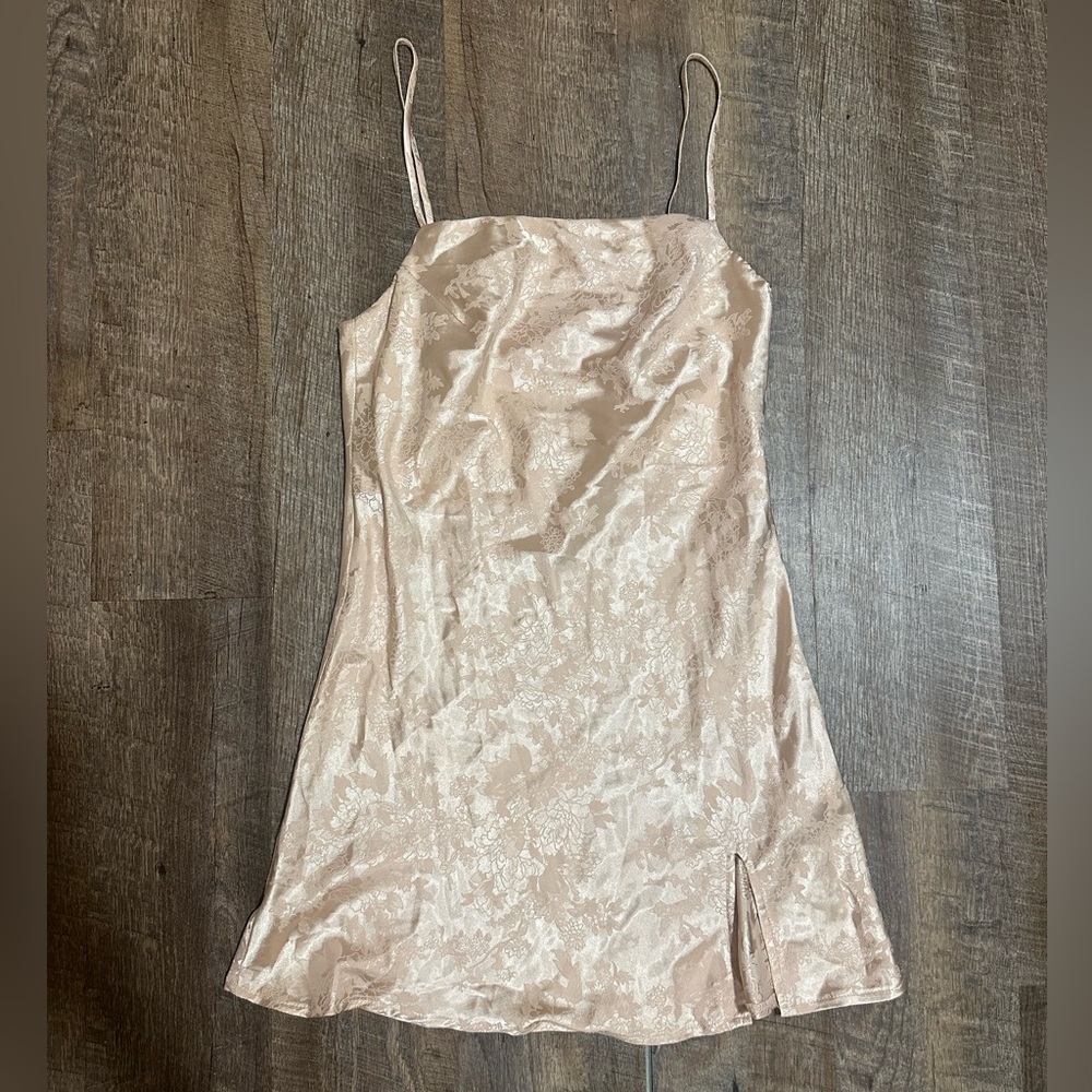 Princess Polly Norman Mini Dress Champagne size 6 pink satin slip dress